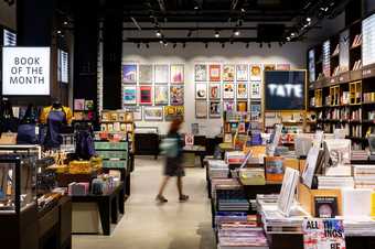 Photograph of Tate Modern shop